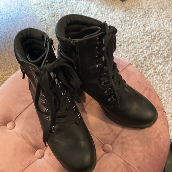 MIA Lace-up Combat boots - Picture 1 of 7
